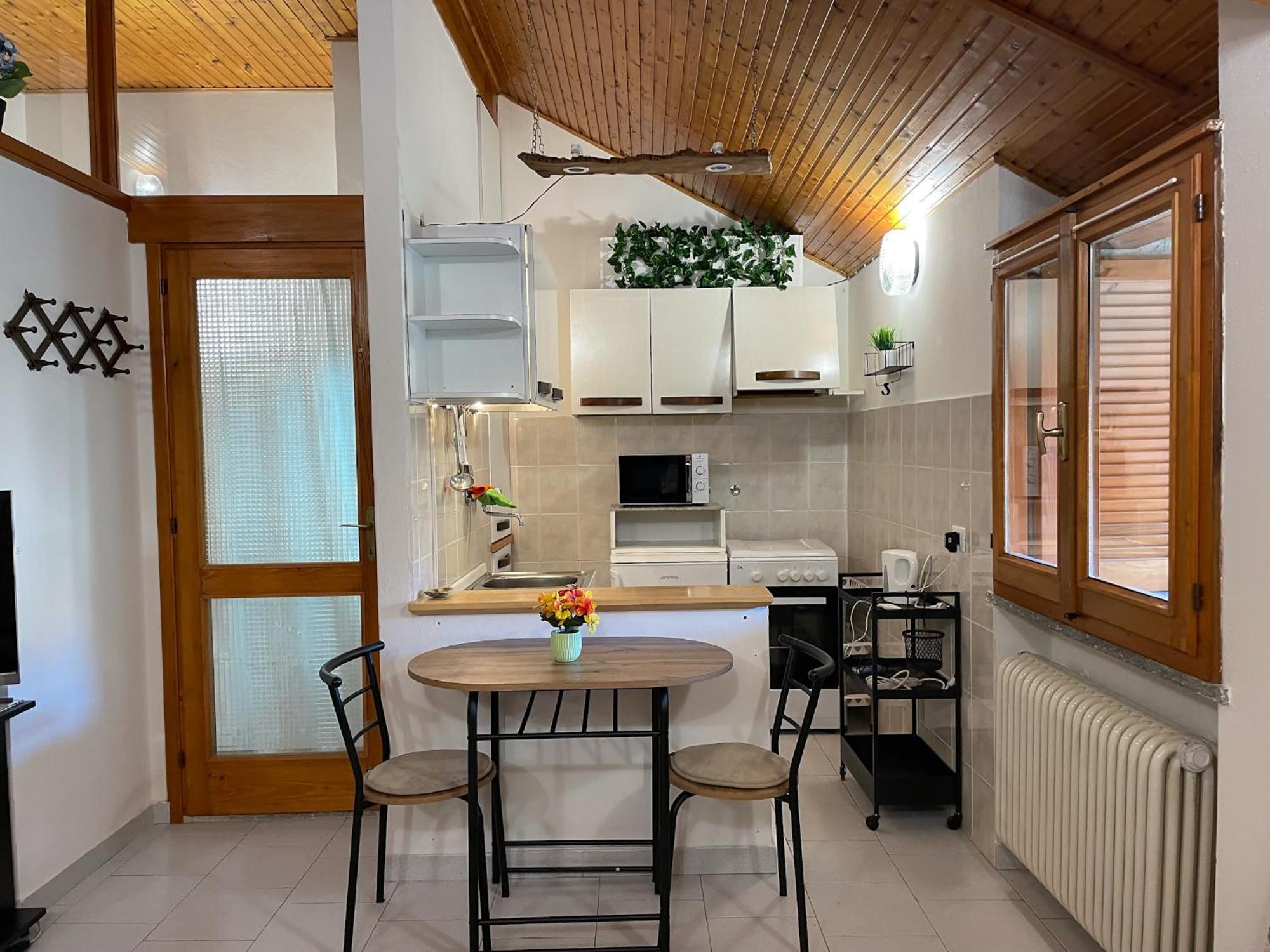 La Corte Dei Torri Loft On The Lake Oliveto Lario Екстериор снимка