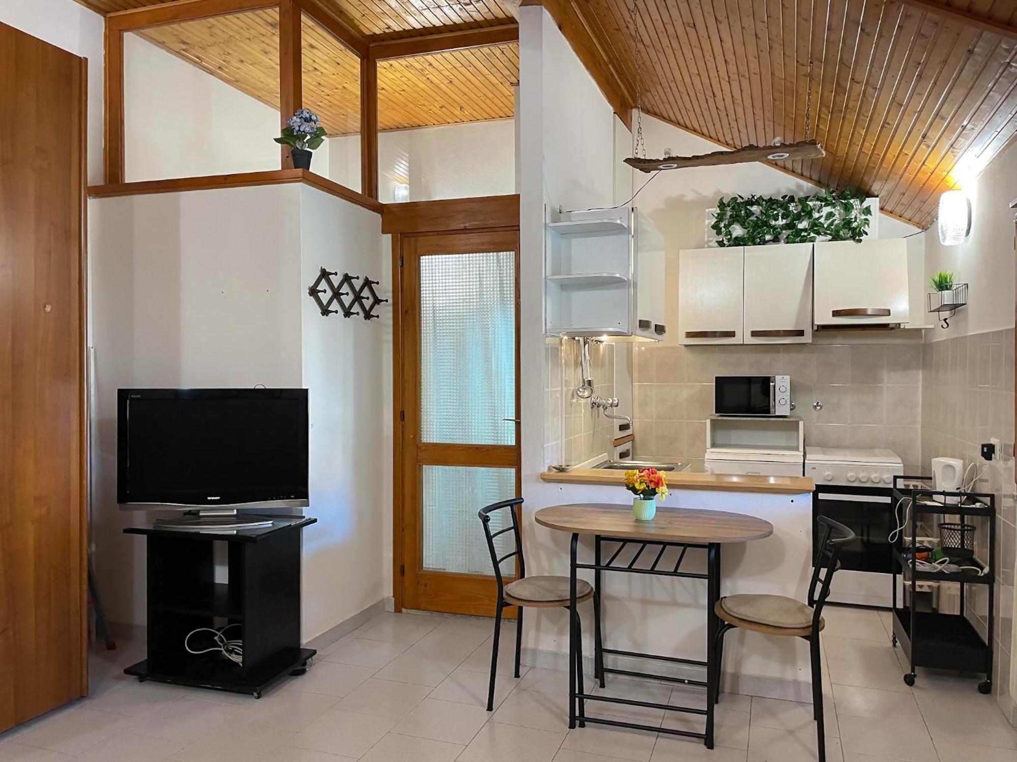 La Corte Dei Torri Loft On The Lake Oliveto Lario Екстериор снимка