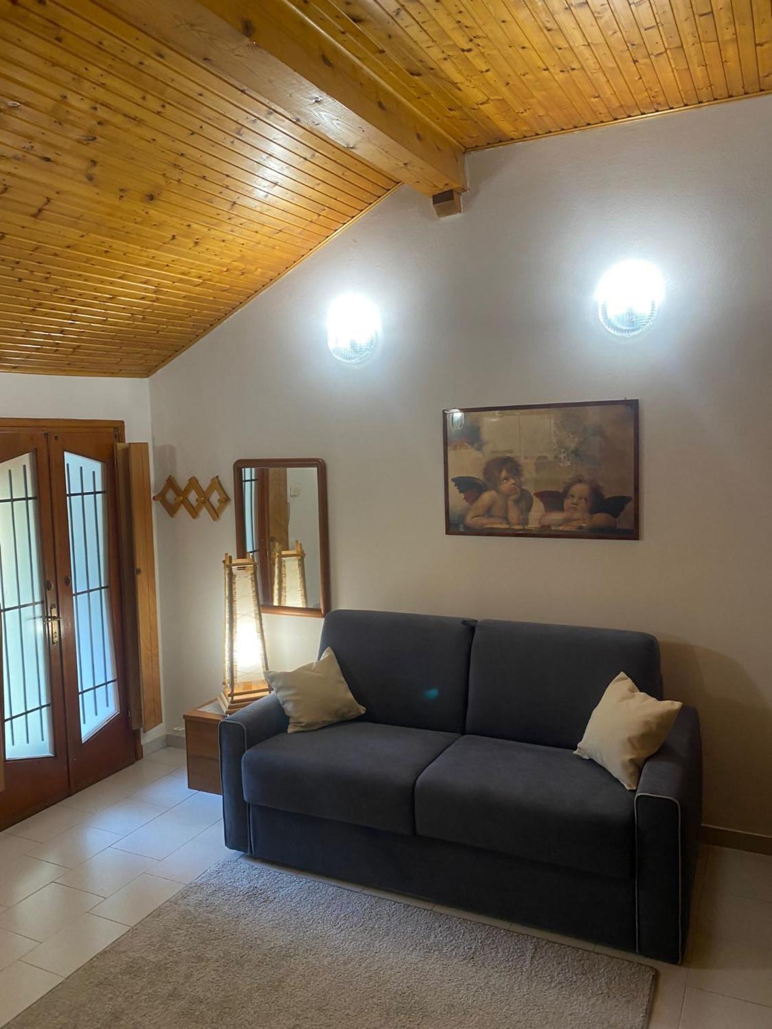La Corte Dei Torri Loft On The Lake Oliveto Lario Екстериор снимка